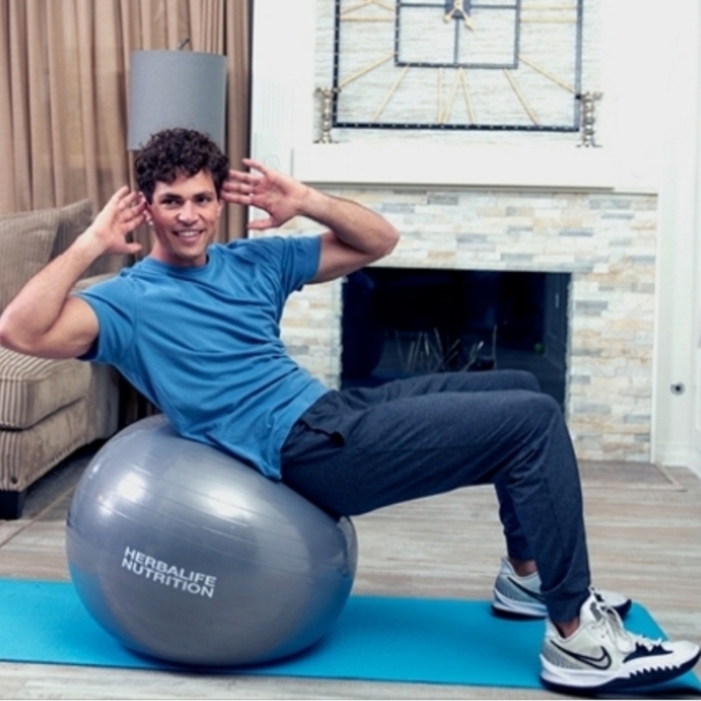 EXERCISE Balance Ball comes with an air pump, Color Silver Ball, NWT